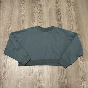 Girlfriend Collective Blue‎ Crewneck Sweater Sweatshirt size Large Women’s